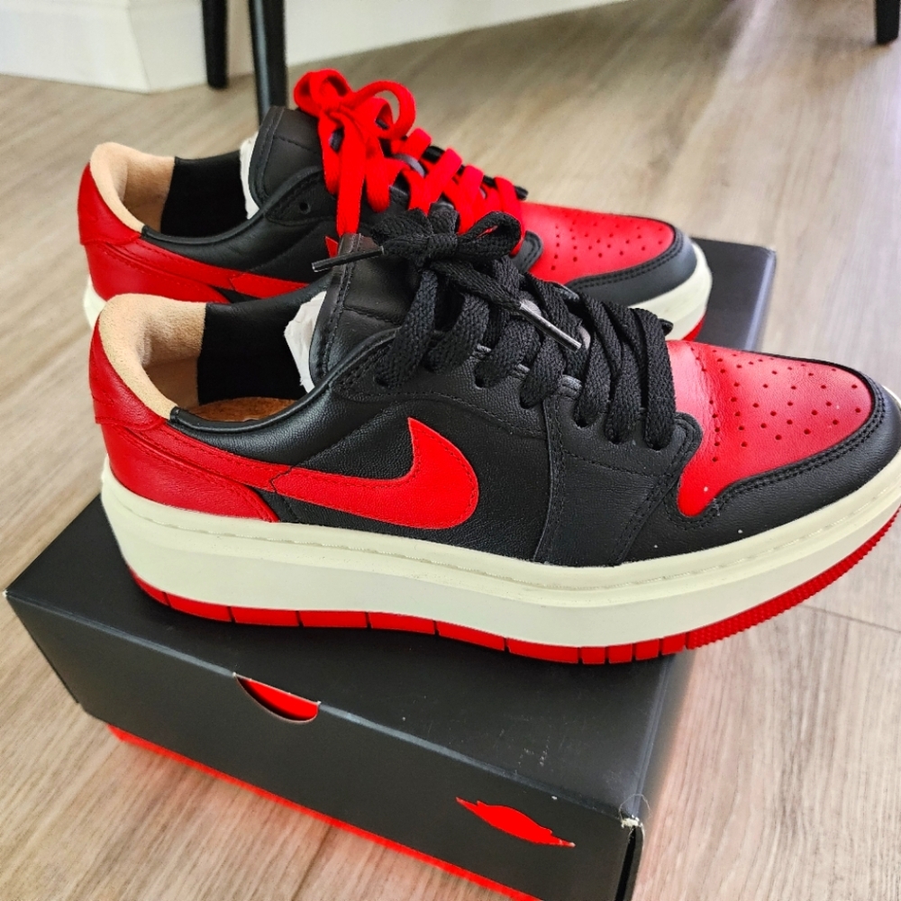 Nike Air Jordan 1 Elevate Low SE, Black/Red